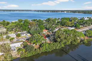 413 Country Club Dr, Oldsmar, FL 34677 - Photo 37