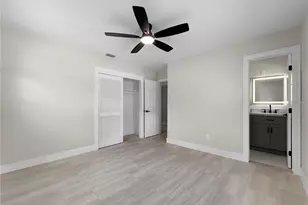 413 Country Club Dr, Oldsmar, FL 34677 - Photo 11