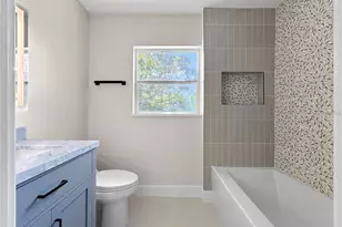 413 Country Club Dr, Oldsmar, FL 34677 - Photo 19