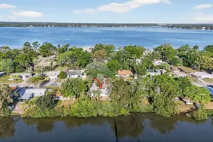 413 Country Club Dr, Oldsmar, FL 34677 - Photo 37