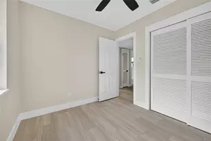 413 Country Club Dr, Oldsmar, FL 34677 - Photo 15