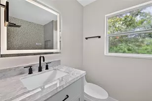 413 Country Club Dr, Oldsmar, FL 34677 - Photo 17