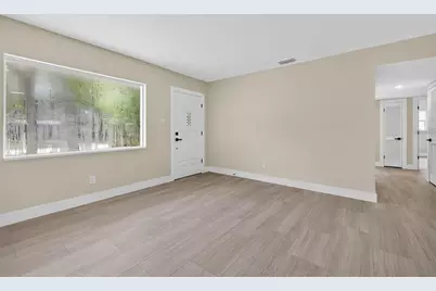 413 Country Club Drive, Oldsmar, FL 34677 - Photo 3