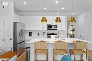 642 Longboat Dr, Davenport, FL 33896 - Photo 9