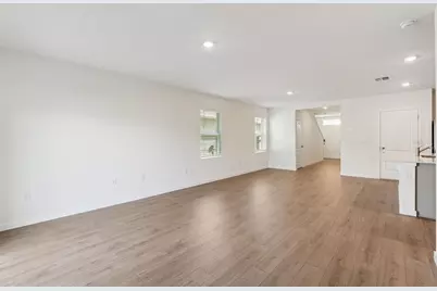 2113 Walnut Creek Drive, Kissimmee, FL 34744 - Photo 5