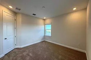 1900 Sunshine Peak Dr Dr, Minneola, FL 34715 - Photo 15