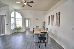 2935 Dickens Cir, Kissimmee, FL 34747 - Photo 15