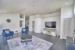 2935 Dickens Cir, Kissimmee, FL 34747 - Photo 7