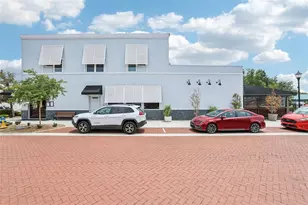 801 W Montrose St, Clermont, FL 34711 - Photo 3