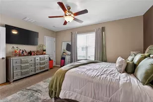 10420 Butterfly Wing Ct, Riverview, FL 33578 - Photo 17