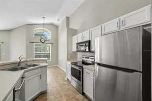 142 Santana Pl, Davenport, FL 33897 - Photo 7