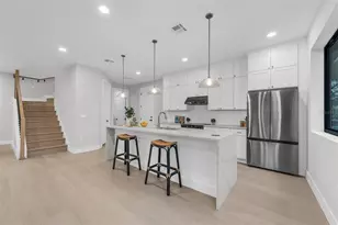 407 Calhoun Pl, Orlando, FL 32801 - Photo 3