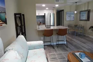 9715 Harrell Ave, Treasure Island, FL 33706 - Photo 25