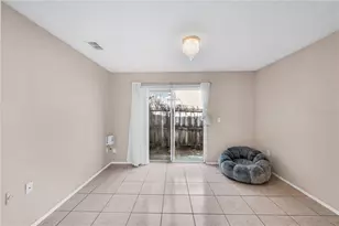 385 Briar Bay Cir, Orlando, FL 32825 - Photo 15