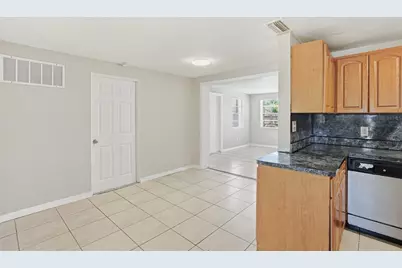 5711 64th Avenue N, Pinellas Park, FL 33781 - Photo 13