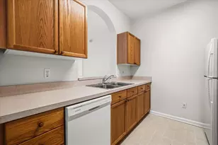 8101 Coconut Palm Way, Kissimmee, FL 34747 - Photo 5