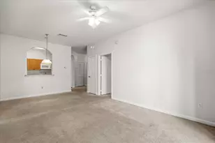 8101 Coconut Palm Way, Kissimmee, FL 34747 - Photo 7