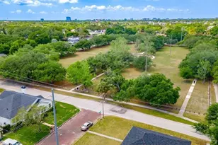 919 W Plymouth St, Tampa, FL 33603 - Photo 39