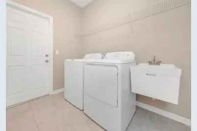 38132 Cobble Creek Boulevard, Zephyrhills, FL 33540 - Photo 17