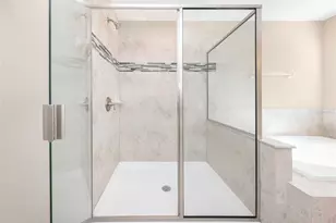 38132 Cobble Creek Blvd, Zephyrhills, FL 33540 - Photo 23