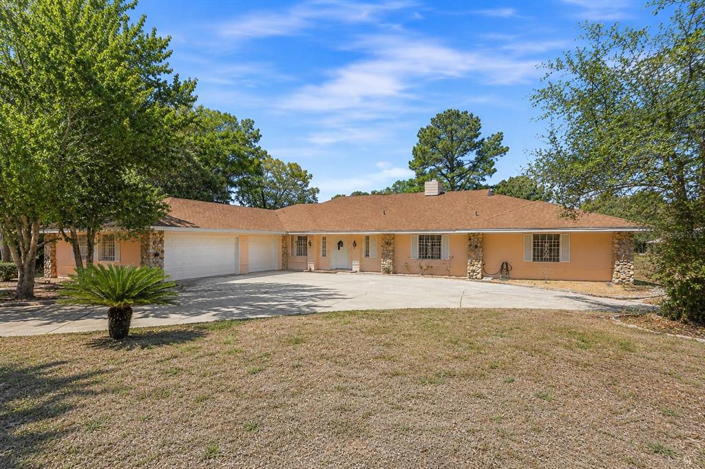 1352 Errol Pkwy - 1352 Errol Pkwy, Apopka, FL 32712 Luxury Property | Jose Angel Pina