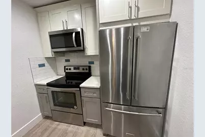 4004 Santa Maria Drive, Kissimmee, FL 34741 - Photo 5