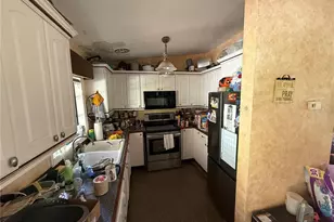 202 Fairmont Dr, Sanford, FL 32773 - Photo 5