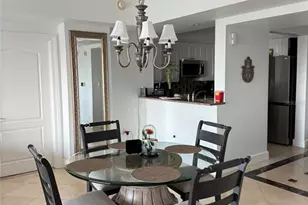 7593 Gathering Dr, Reunion, FL 34747 - Photo 11