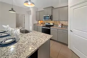 5043 Stokes Wy, Wildwood, FL 34785 - Photo 21