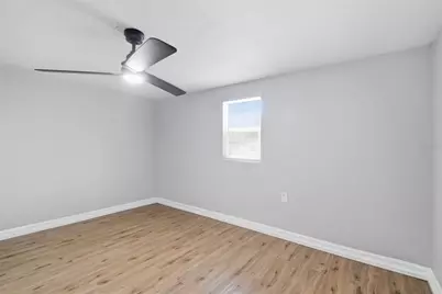 1410 E Waters Avenue, Tampa, FL 33604 - Photo 21