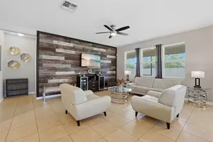 3933 Wind Dancer Cir, Saint Cloud, FL 34772 - Photo 7