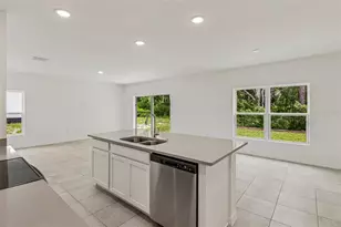 1113 Majesty Palm Cir, Deland, FL 32720 - Photo 13