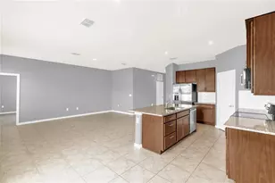 29307 Meadowcroft Ave, Wesley Chapel, FL 33544 - Photo 5