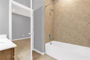 29307 Meadowcroft Ave, Wesley Chapel, FL 33544 - Photo 17