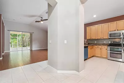 2221 Cypress Trace Circle, Orlando, FL 32825 - Photo 11