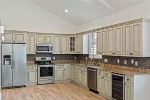 7284 Hawksnest Blvd, Orlando, FL 32835 - Photo 5