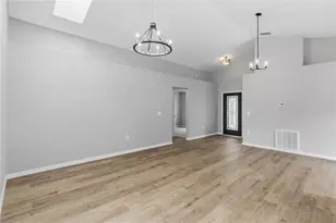 232 Bent Oak Loop, Davenport, FL 33837 - Photo 7
