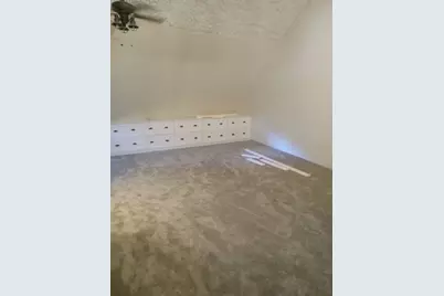 10424 Lyons Avenue, Lithia, FL 33547 - Photo 9