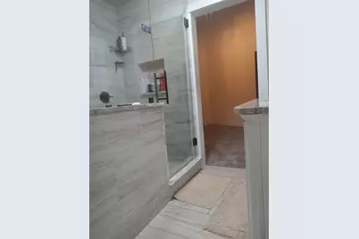 10424 Lyons Avenue, Lithia, FL 33547 - Photo 13