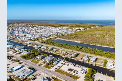 3314 York Road, Saint James City, FL 33956 - Photo 7