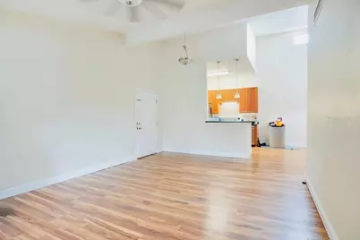 155 Pearl Lake Causeway #206, Altamonte Springs, FL 32714 - Photo 5