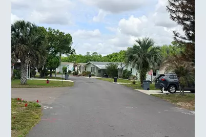 2173 Pebble Beach Boulevard, Orlando, FL 32826 - Photo 45