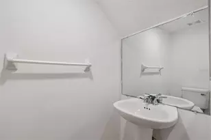 2704 E Central Blvd, Orlando, FL 32803 - Photo 17