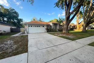 6712 Lumberjack Ln, Ocoee, FL 34761 - Photo 1