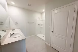 1818 Irby Ct, Tavares, FL 32778 - Photo 17