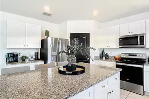 501 Talisi Loop, Saint Cloud, FL 34771 - Photo 11