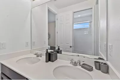 9042 Sunshine Ridge Loop, Kissimmee, FL 34747 - Photo 23