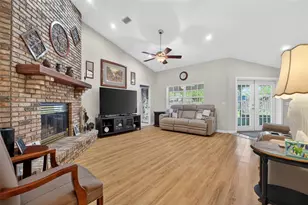 2533 Roslyn Ln, Lakeland, FL 33812 - Photo 9