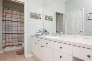 2310 Silver Palm Dr, Kissimmee, FL 34747 - Photo 9