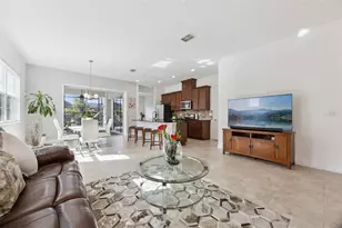 4902 W Fountainwood Dr, Saint Cloud, FL 34772 - Photo 5